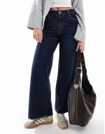 slouchy city shopper with buckle close in brown